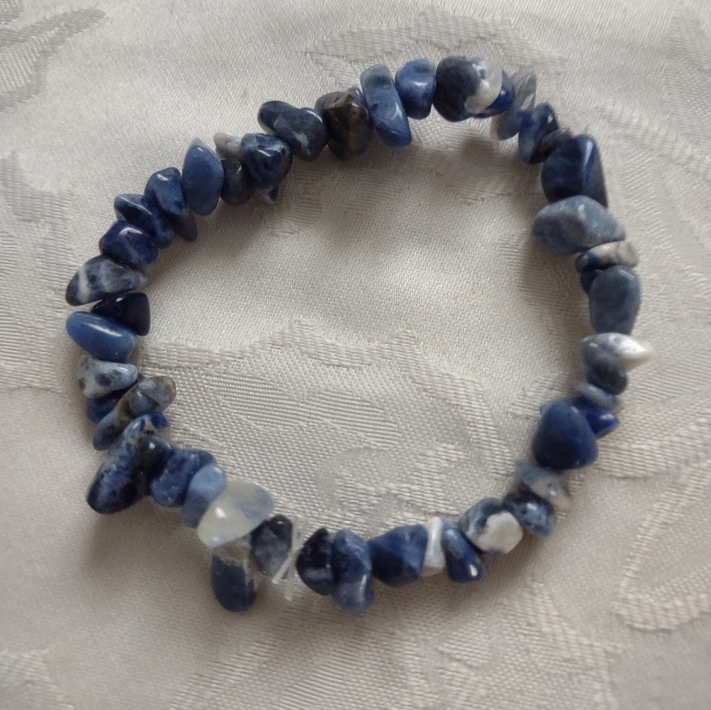 Blue Stone Chip Nugget Bracelet